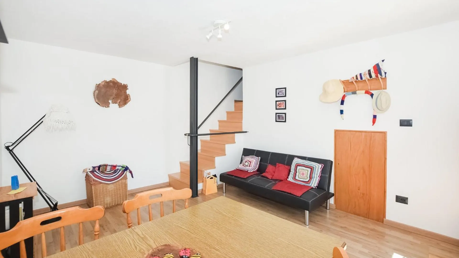 Beautiful Home In Chiaramonte Gulfi With Wifi 0*,  Италия