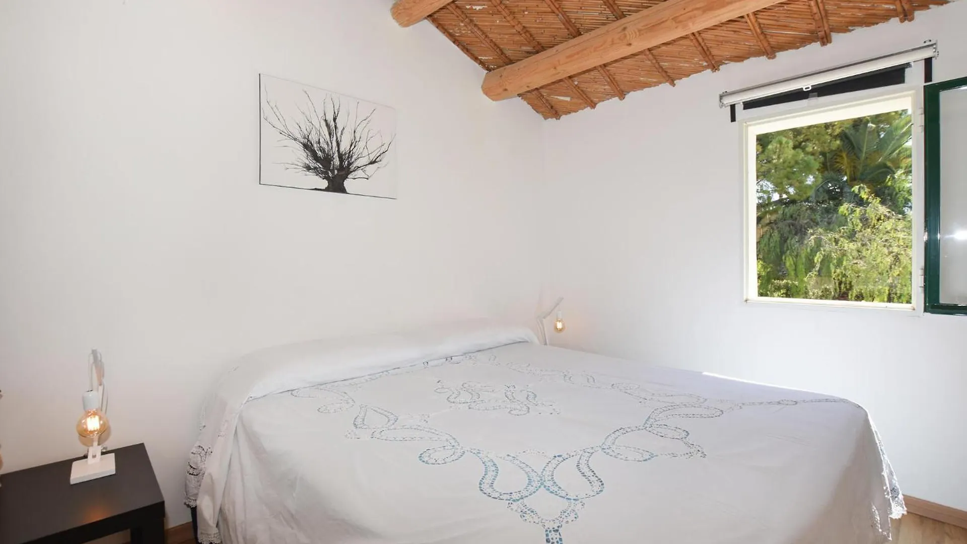 Beautiful Home In Chiaramonte Gulfi With Wifi Италия