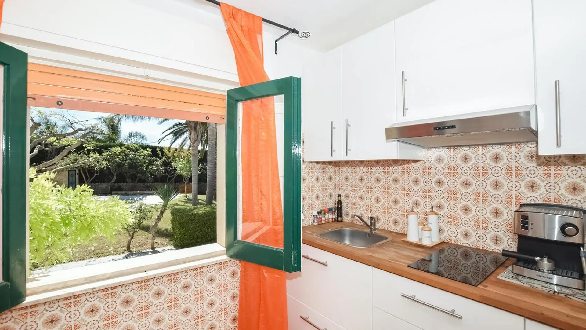 Дом отдыха Beautiful Home In Chiaramonte Gulfi With Wifi
